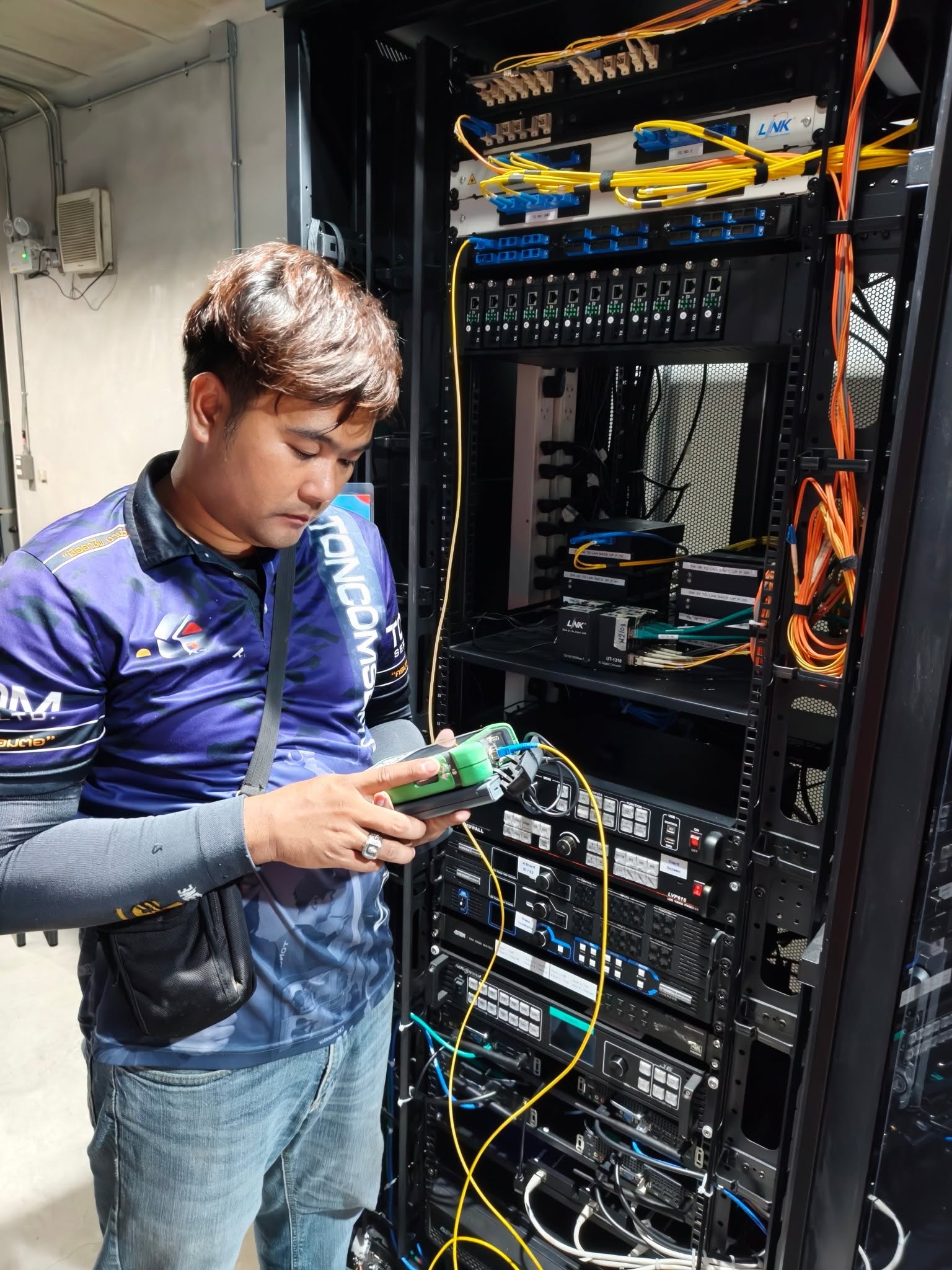 ผลงาน เดินสาย Fiber Optic 6