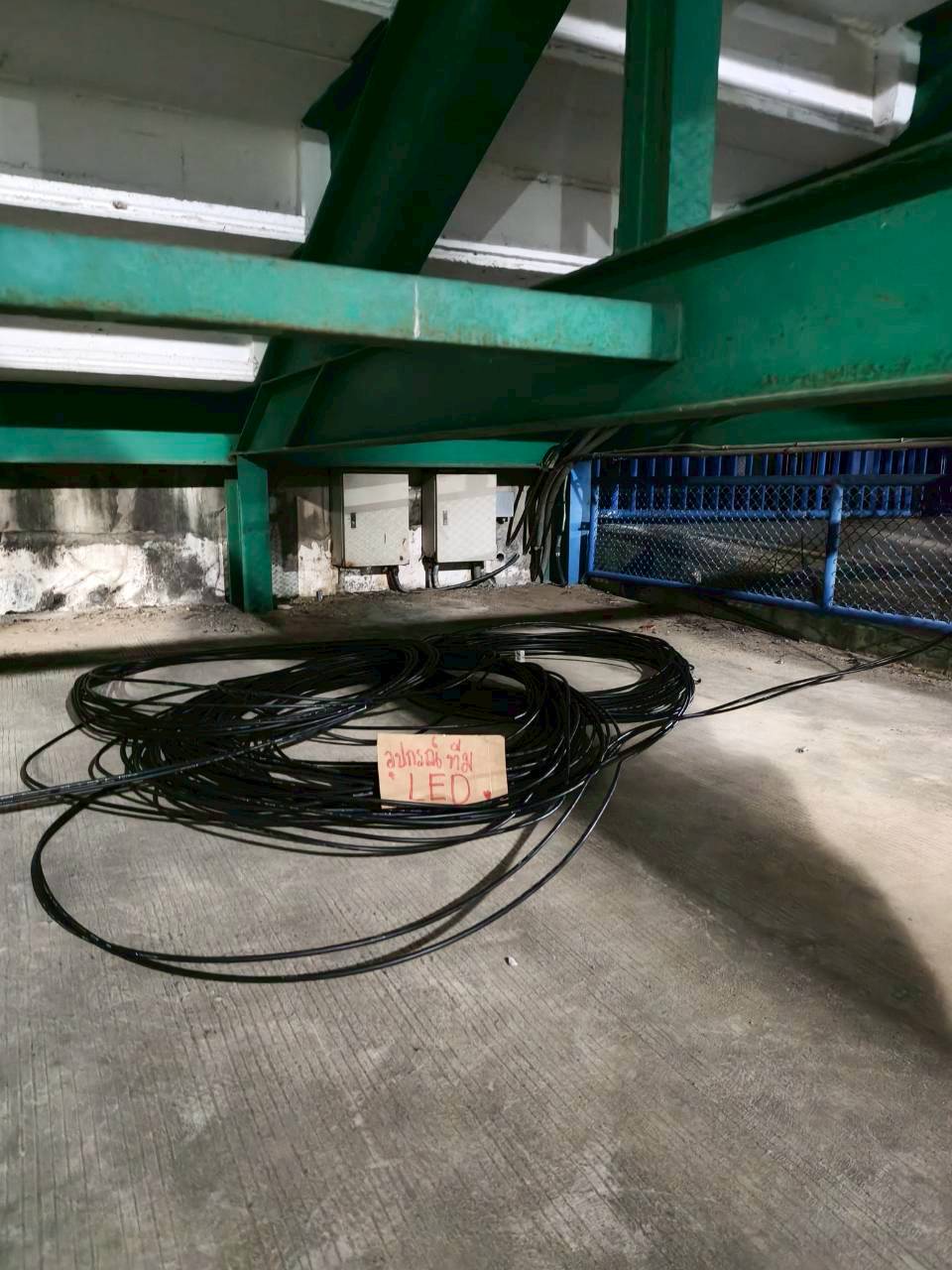 เดินสายไฟเบอร์ สนามฟุตบอลบางกอกกล๊าส — ปทุมธานี ภาพที่ 1